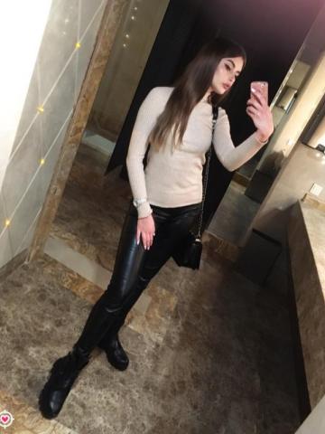 Анастасия Яркая Блондинка фото 9